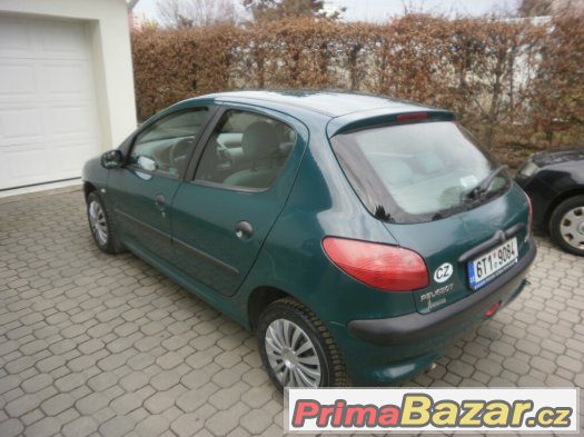 PEUGEOT 206 – fotografie 3