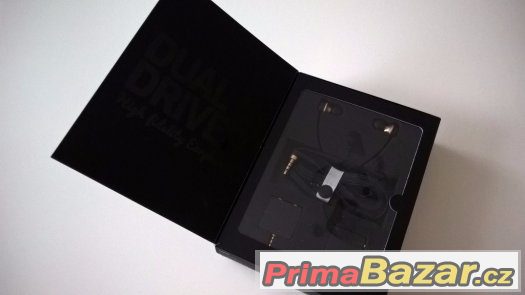 Sluchátka Degauss Labs s mikrofonem a ovladačem pro Android – fotografie 4