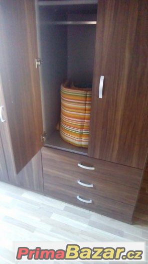 Prodám skříň 180/60/203 cm – fotografie 2
