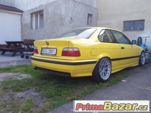 BMW E36 328i coupé – fotografie 1