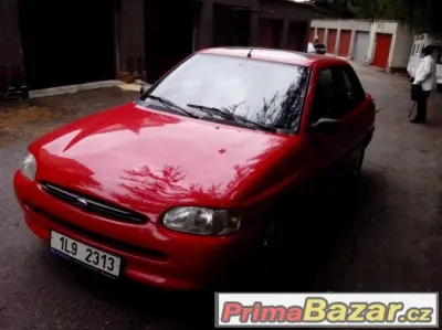 FORD Escort 1,6i 16V Champ - TOP STAV
