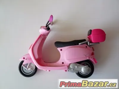 Skůtr pro Barbie
