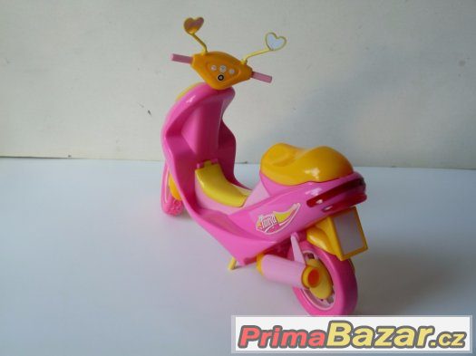 Skůtr pro panenku Barbie – fotografie 2
