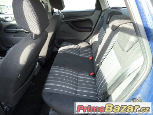 Prodám Ford Focus Kombi 1.6  (12/2009) – fotografie 2