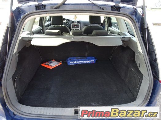 Prodám Ford Focus Kombi 1.6  (12/2009) – fotografie 4