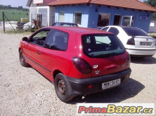 FIAT Bravo 1,4i 12V, r.v. 1997, nové v ČR – fotografie 4