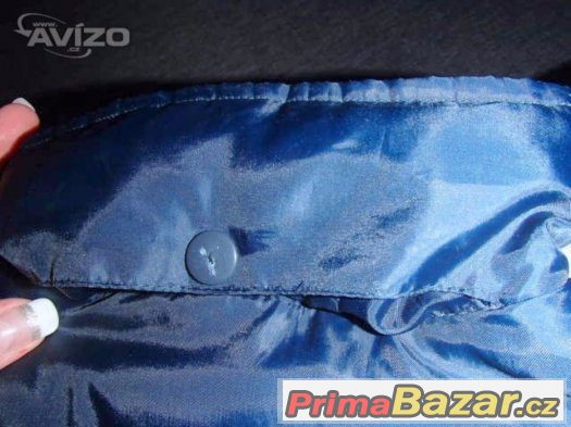 Dětská modrobílá zimní bunda – fotografie 2