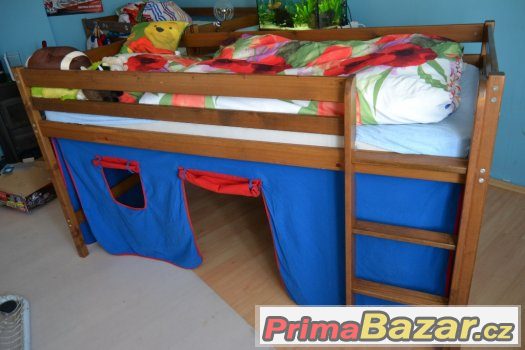 Patrová / zvýšená postel s domečkem + rošt – fotografie 3