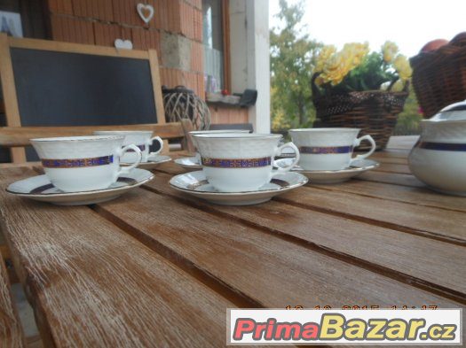 KRÁSNÁ STARÁ SOUPRAVA HRNÍČKŮ+CUKŘENKA+KONVICE+MLÉČNÍK-THUN – fotografie 4