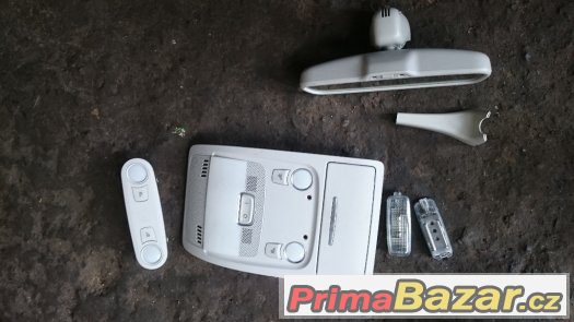 Prodám na Audi A5 stropní lampičku a samostmívací zrcátko - – fotografie 1