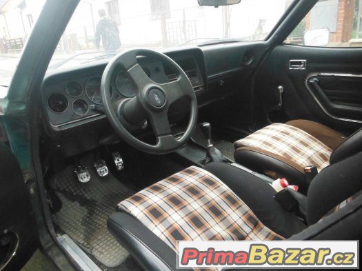Ford Capri 2000 r.v. 1978  L  a  P dveře – fotografie 5