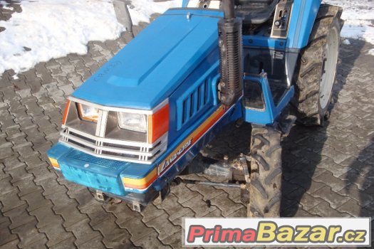 Malotraktor ISEKI TU 180F,18 Hp, 4x4, tříválec s rotavátorem – fotografie 3