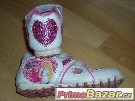 BOTASKY BARBIE – fotografie 3