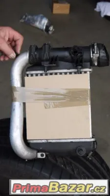 intercoler pravý Audi A6 4F