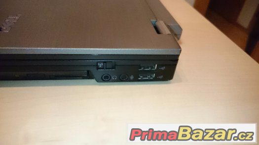 Dell Latitude E6410 – fotografie 3
