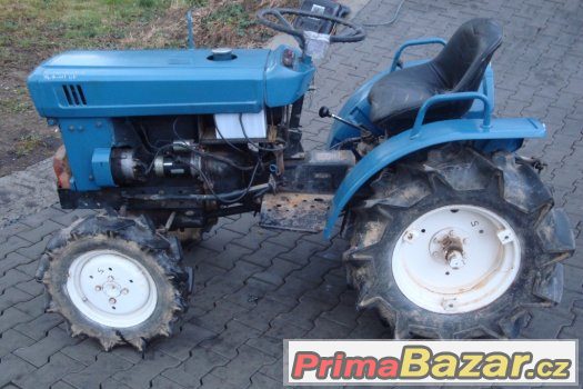 Malotraktor ISEKI TX1300F s výkonem 13 Hp, 4x4 – fotografie 3