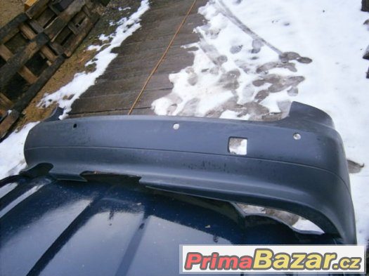 bmw 535 zadni naraznik v plnici pripraven na lak – fotografie 5