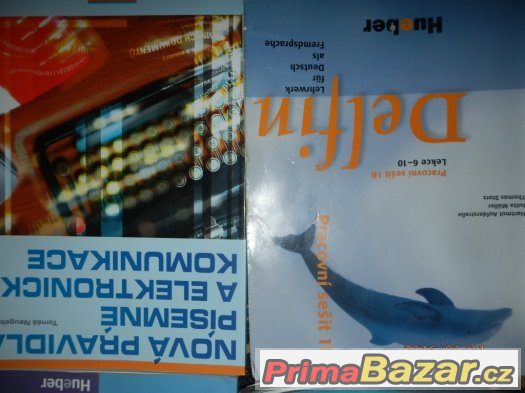 hromada učebnic – fotografie 5