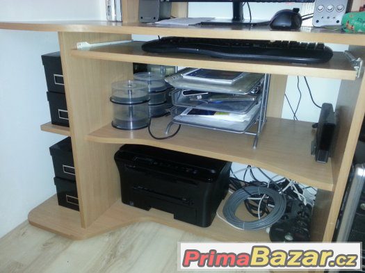 PC stůl - buk – fotografie 3