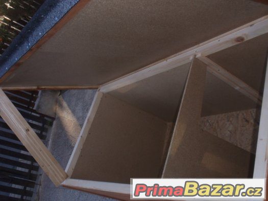 Zateplená bouda pro psy – fotografie 3