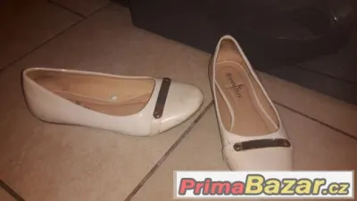 Dívčí balerínky CCC Jeny Fairy v. 36 nošené
