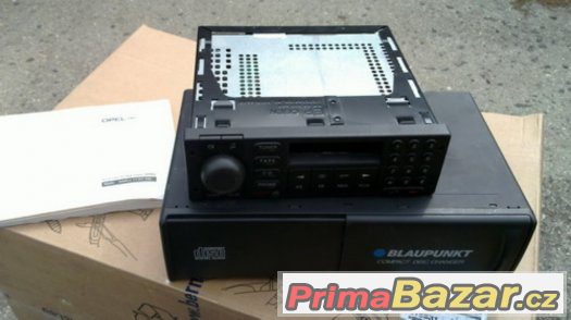 Opel CCRT 700 Philips + měnič na 6CD CDC2 Balupunkt – fotografie 2