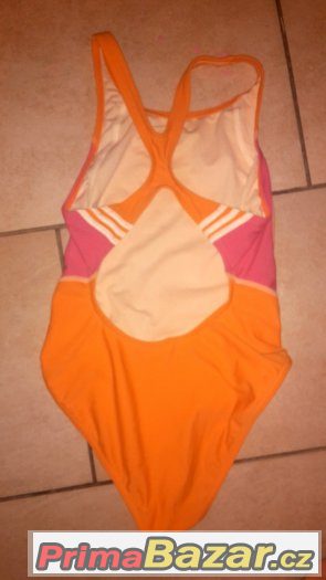 Dívčí značkové plavky Adidas. orig v. 140-146, používané – fotografie 2