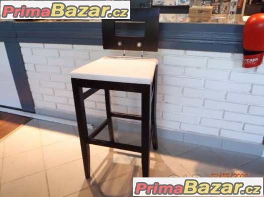 Moderní barová židle – fotografie 1