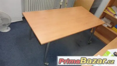 Kancelářský/pracovní/psací stůl s kolečky na jedné straně