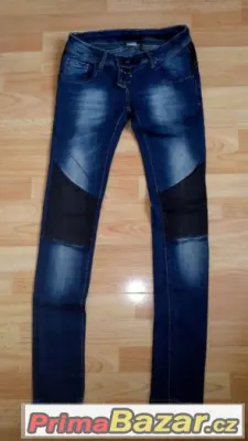 Super úzké džíny