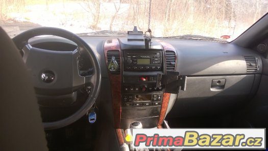Kia Sorento 2.5CRDI – fotografie 4