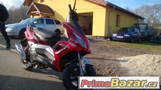 Skútr Maxon 125 – fotografie 2