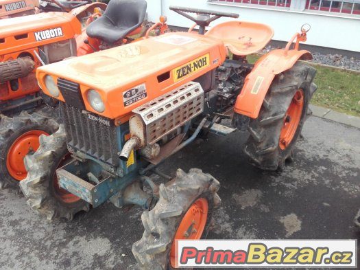 Malotraktor Kubota B7000 4WD – fotografie 1