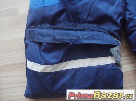Klučičí bunda a kombinéza – fotografie 3