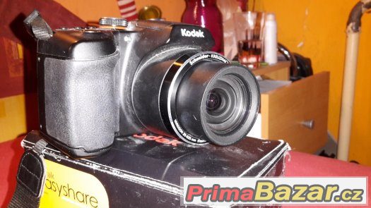 fotoaparat kodak easyshare z5010 – fotografie 3