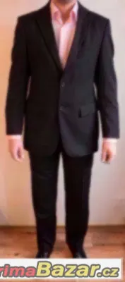 Prodám černý, vlněný, italský oblek Egisto velikosti 46