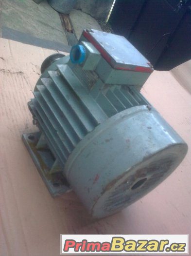 elektromotor patkový 380v/1,1kw,1410ot/min. – fotografie 3