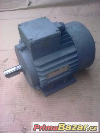 elektromotor patkový  380/220v,1,5kw,2870ot/min – fotografie 1