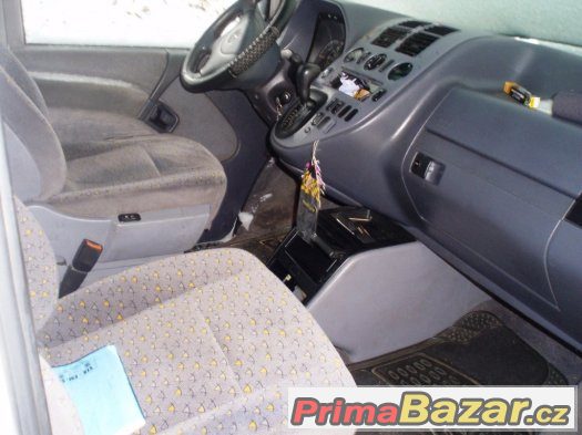 Mercedes-Benz Viano 2,2 CDI – fotografie 4