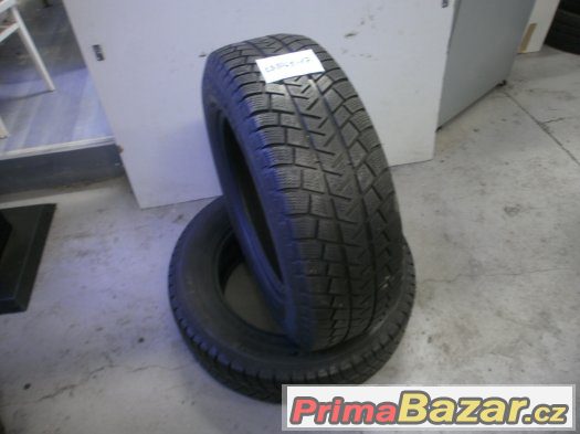 Prodám 2 x zimní pneu Michelin 235/65-17 – fotografie 1