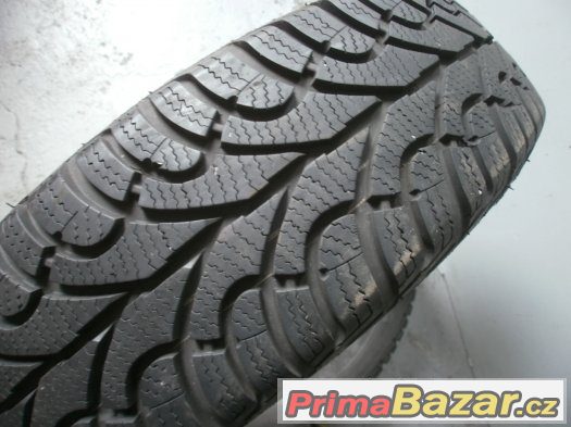 Prodám 2 x zimní pneu Fulda 155/65-14 – fotografie 2