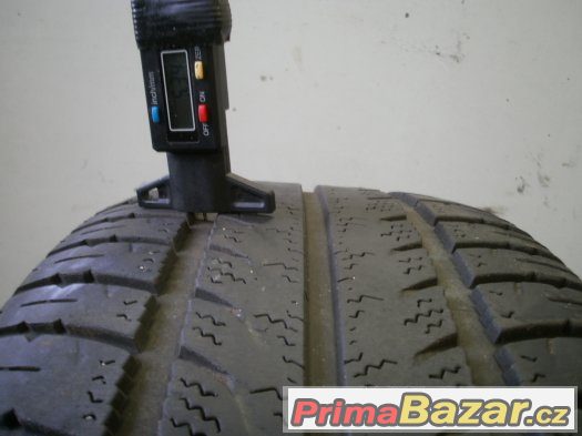 Prodám 2x Pneu Kumho 215/55-15 zimní – fotografie 3