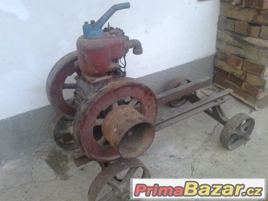 Stabilní motor Triumph (Slavia) 3Hp – fotografie 1