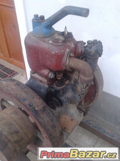 Stabilní motor Triumph (Slavia) 3Hp – fotografie 4