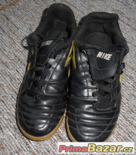 Sálovky Nike – fotografie 2