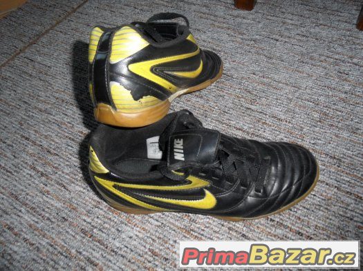 Sálovky Nike – fotografie 3
