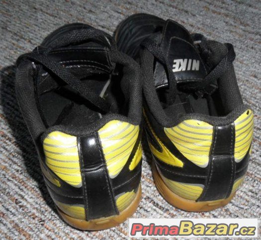 Sálovky Nike – fotografie 4