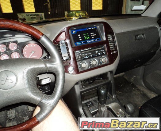 Na MITSUBISHI PAJERO III. 3,2 DI-D, OFF ROAD DOPLŇKY – fotografie 4