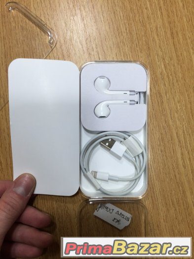 Apple iPod Touch 5.generace 16GB – fotografie 3
