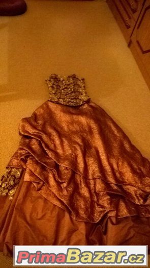 Plesové šaty velikosti 36-42 – fotografie 2